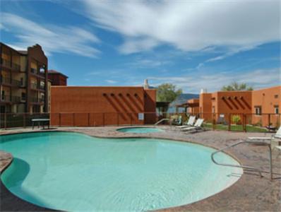 Hotel Village On The Lake 3*
