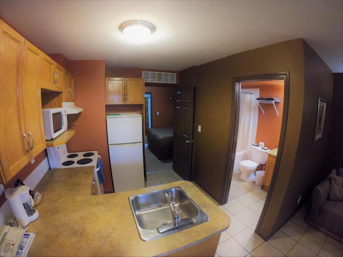 Avalon Motel 3*