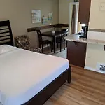 Safari Beach Resort