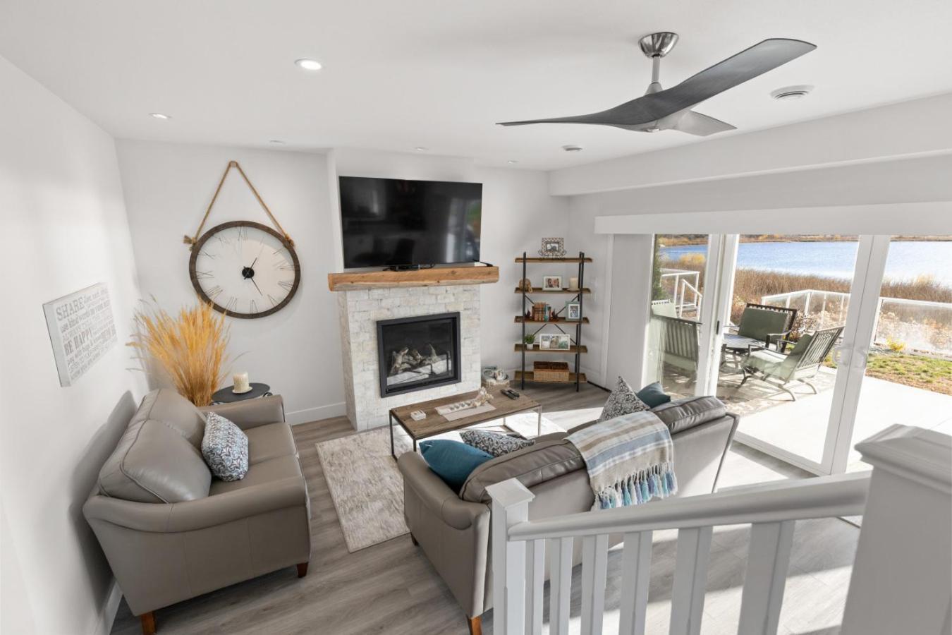 165 - 2450 Radio Tower Rd-jacobson Holiday home