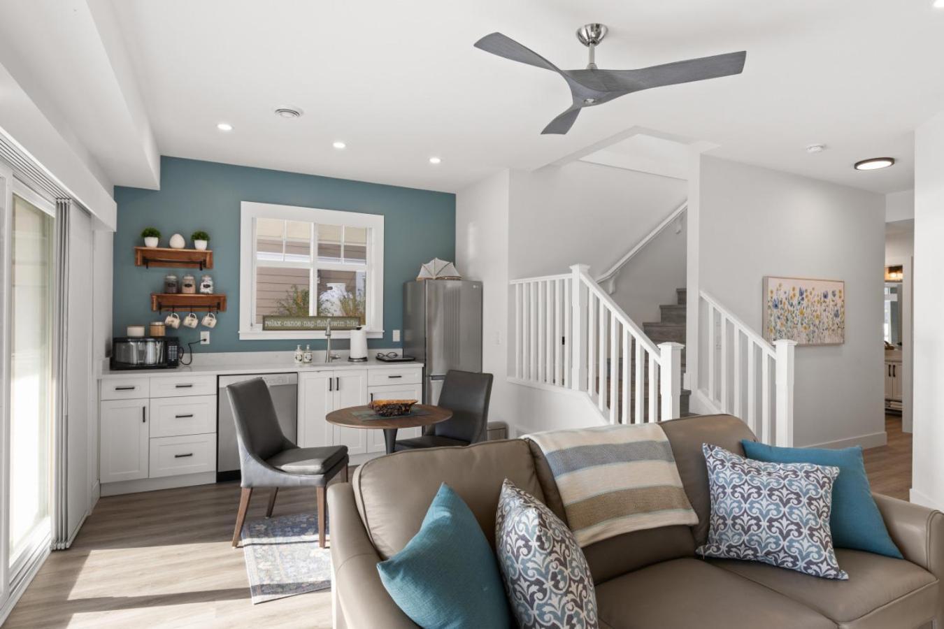 165 - 2450 Radio Tower Rd-jacobson Holiday home Osoyoos