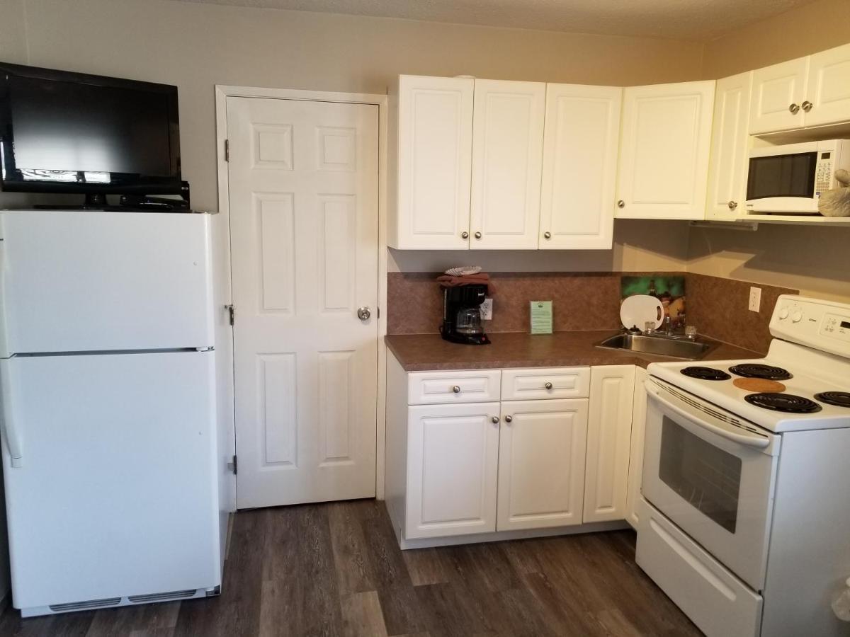 Lakeview & 3* Osoyoos