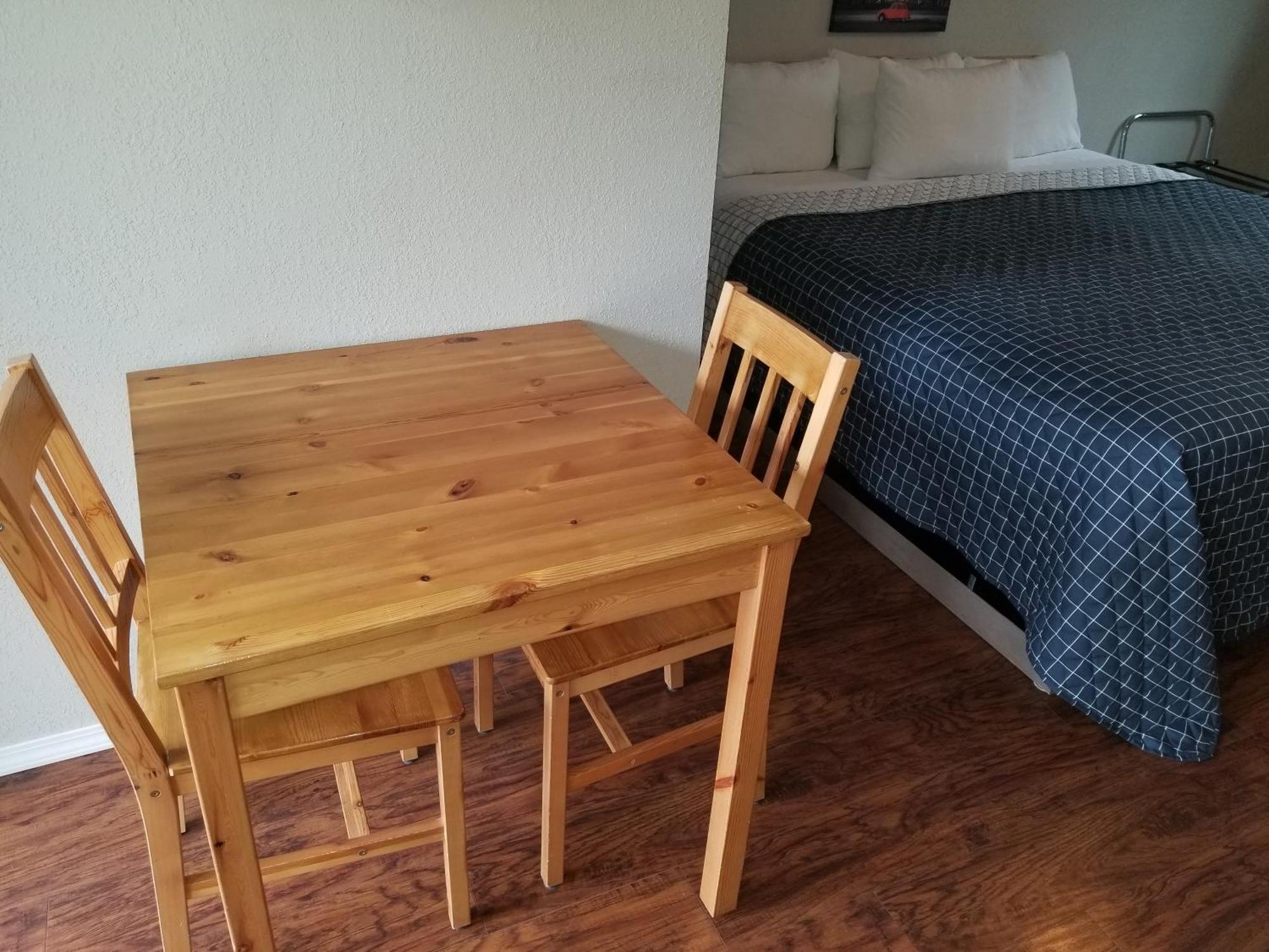 Motel Lakeview & 3*
