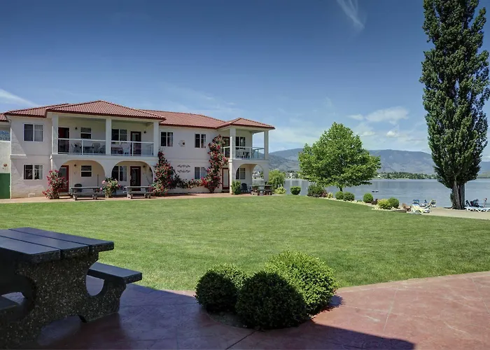 Sandy Beach Suites